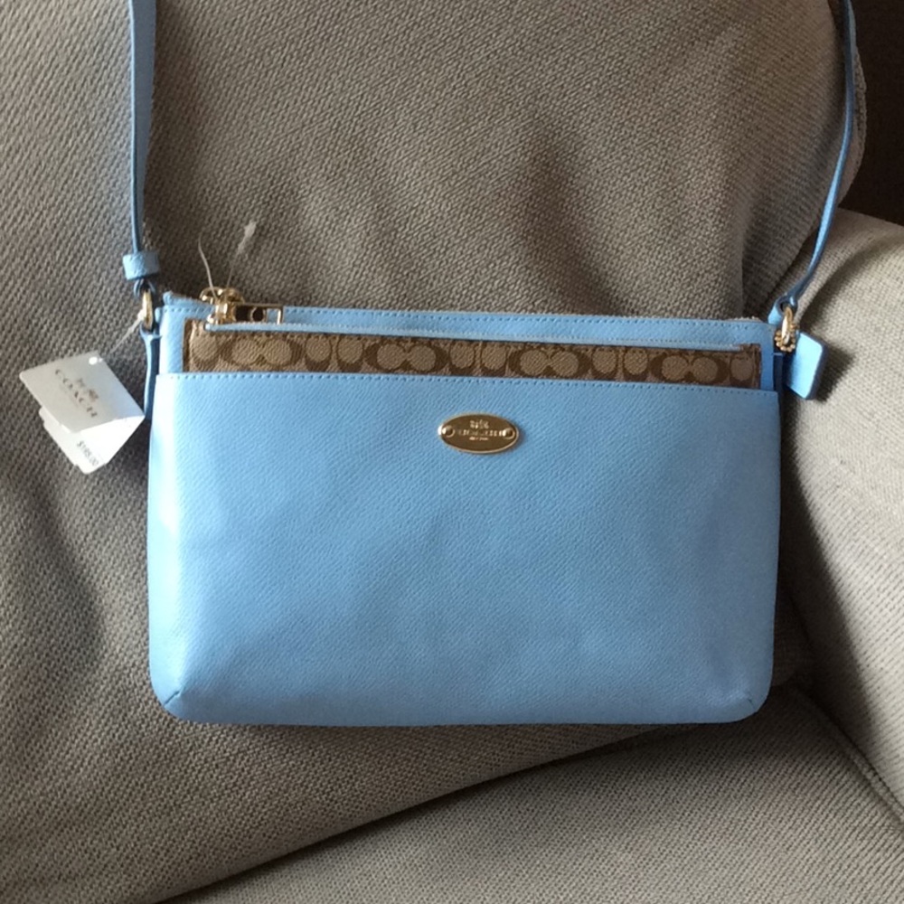 New with tags beautiful coach purse